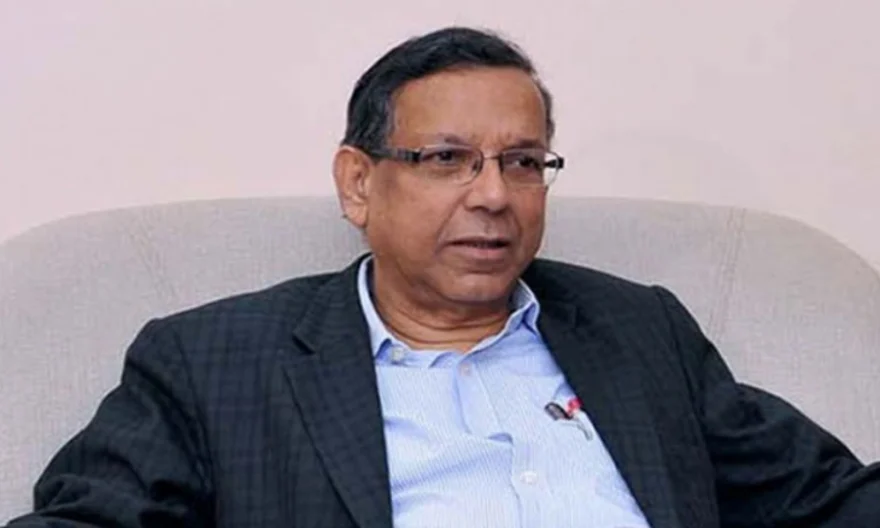 হাসপাতাল থেকে বাসায় ফিরেছেন আইনমন্ত্রী
