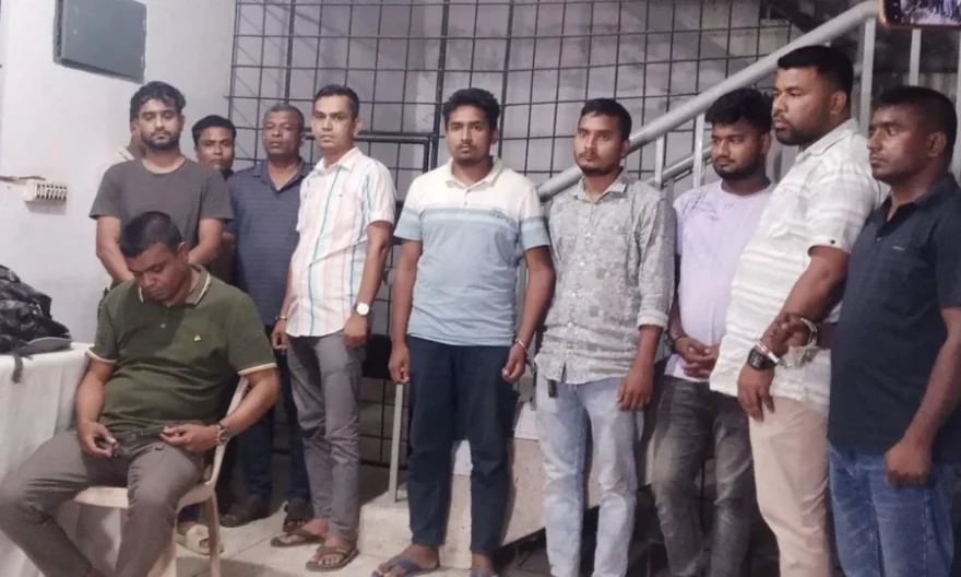 চেয়ারম্যান আটক