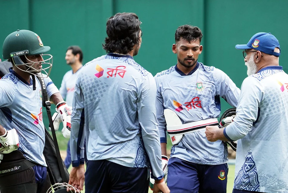 রাতে ভারতের মুখোমুখি হচ্ছে বাংলাদেশ