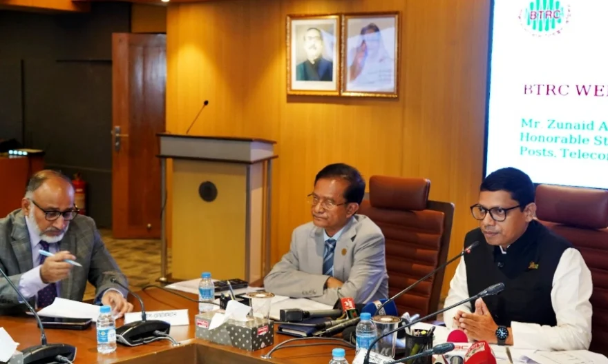 কল ড্রপের বিষয়ে ছাড় পাবে না কোনো মোবাইল অপারেটর : পলক