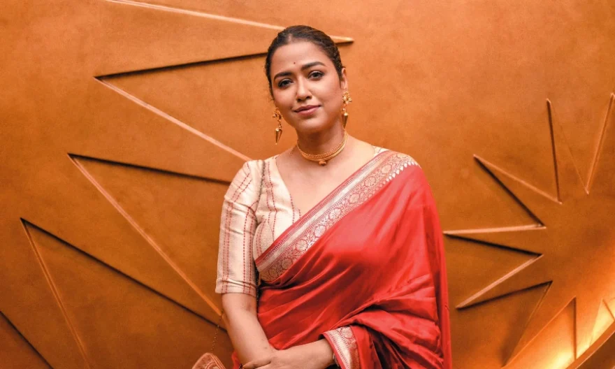 পদ ও ক্ষমতা পেলে ঠিক থাকে না কেউ: সোহিনী