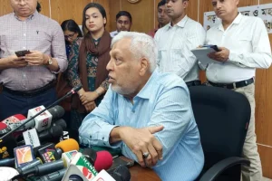 সাত দিনের মধ্যে মেট্রোরেল চালুর চেষ্টা করা হবে : সেতু উপদেষ্টা