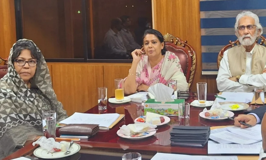 পাহাড় কাটা প্রতিরোধে কার্যকর পদক্ষেপ গ্রহণ করতে হবে: পরিবেশ উপদেষ্টা