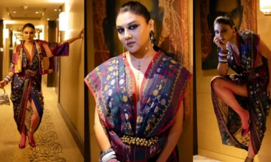 কেউ দাসখত দেয়নি যে জামদানি এভাবে পরা যাবে না: জয়া